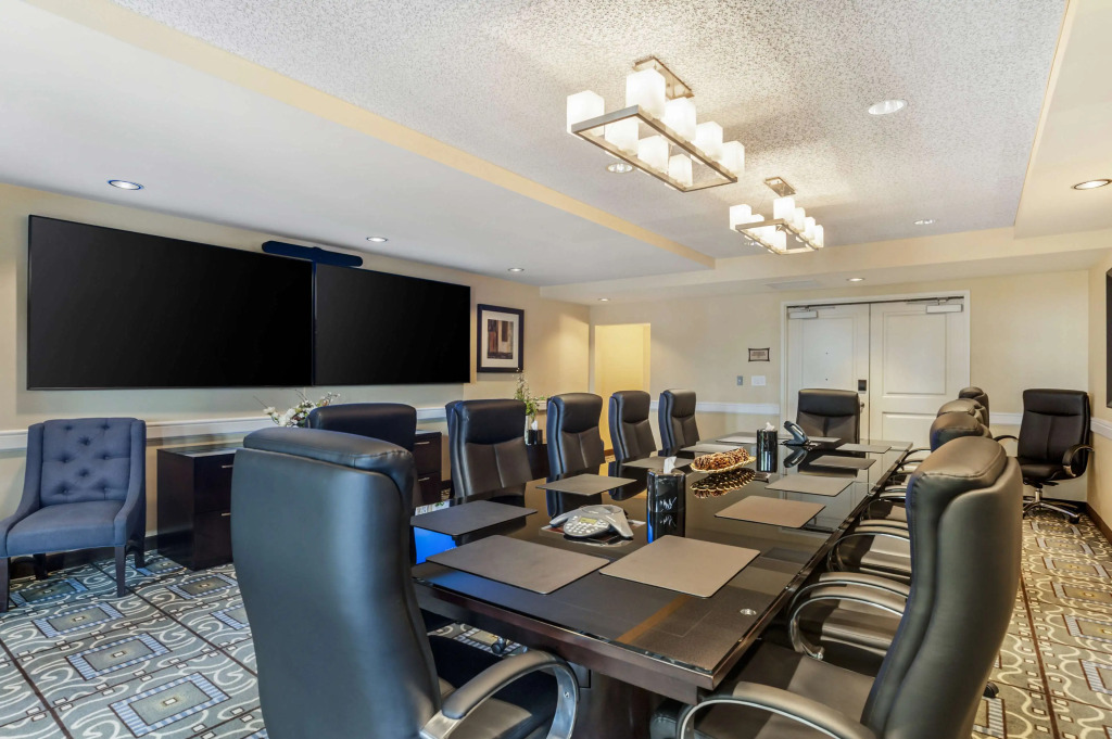 Best Western Plus Marina Gateway Hotel