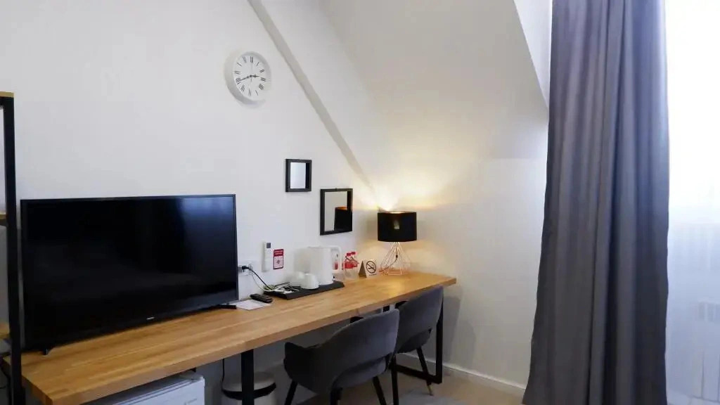 Superstar Guesthouse