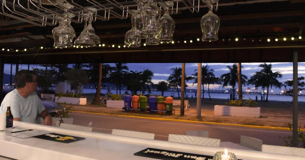 Hotel Bahia Subic