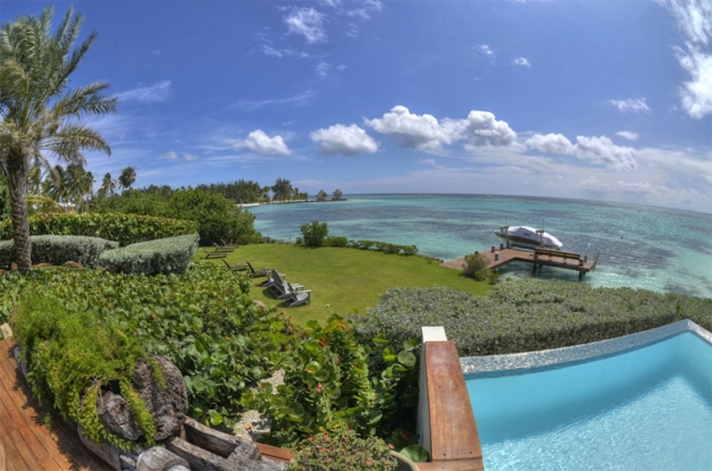Tortuga Bay