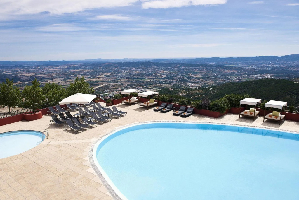 Hotel Carqueijais - Serra da Estrela