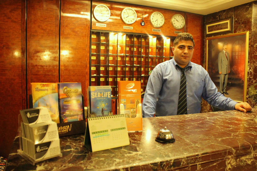 Yaztur Hotel