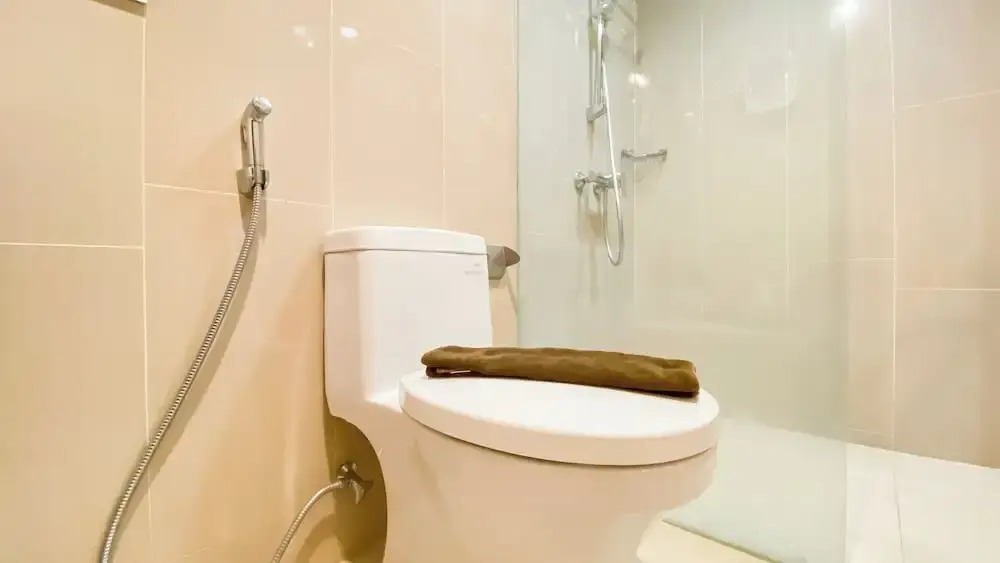 Spacious 2Br Apartment With Private Lift At The Kencana Residence