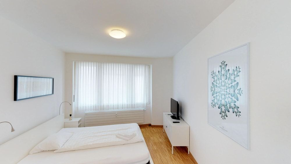 Unique Serviced Living @ Basel SBB station