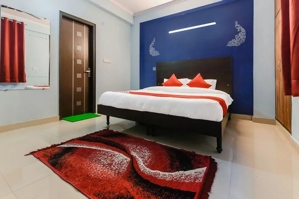 OYO Flagship 30504 PR Residency