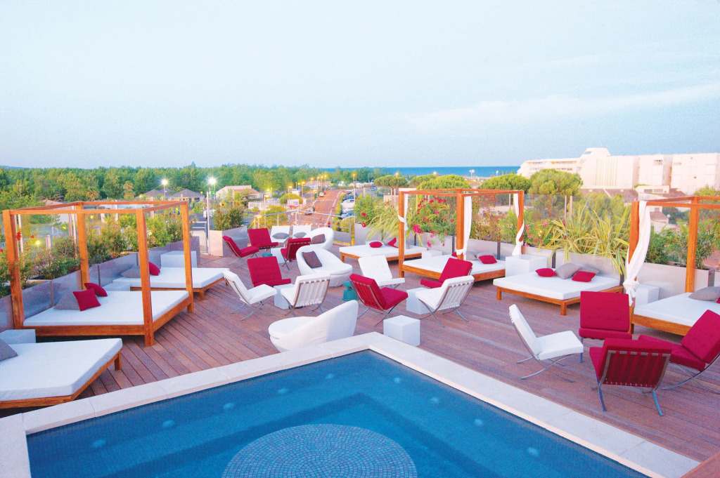 OzInn Hôtel & Spa