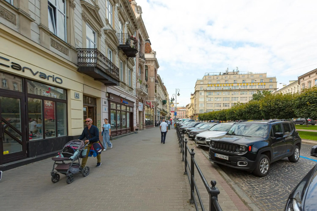 Апартаменти у Львові в центрі на вулиці Проспект Шевченка 12 з балконом