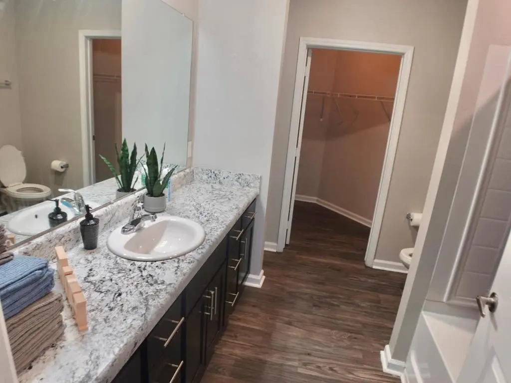 Charleston Home Apartments