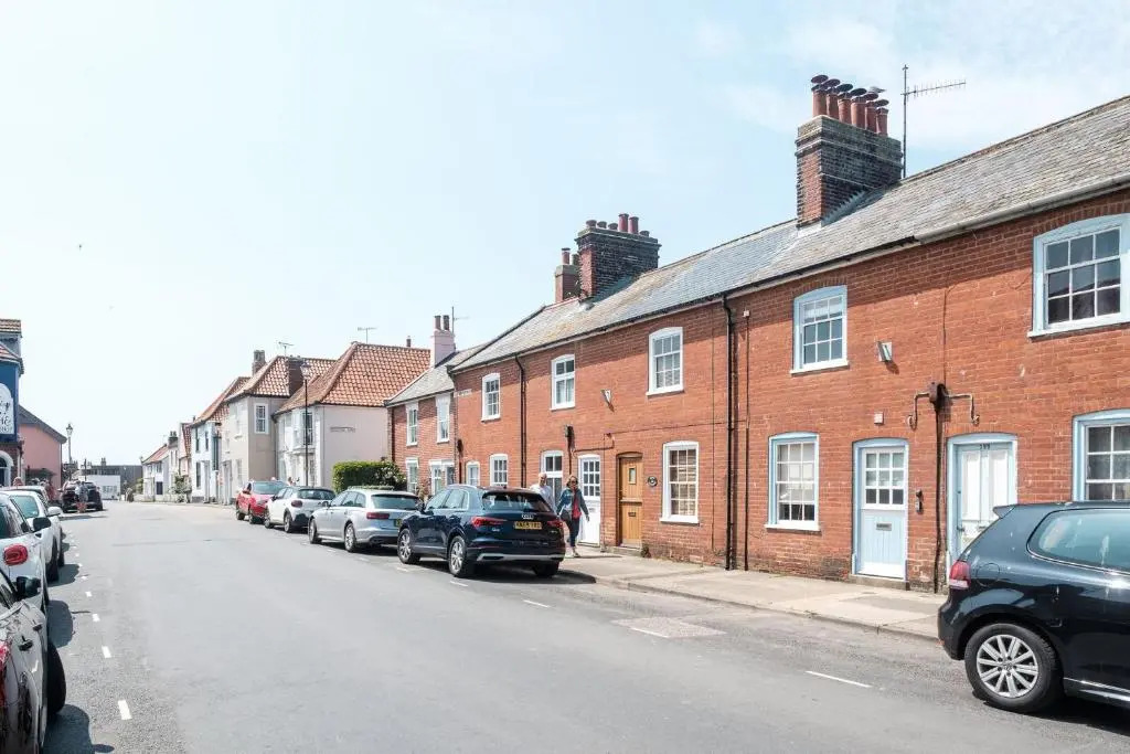 201 High Street