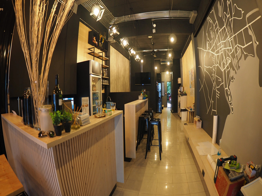Box Poshtel