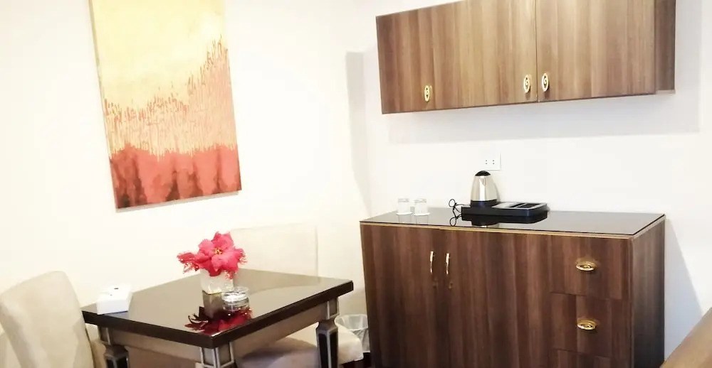Отель Cairo Taj Hotel & Suites - Dokki
