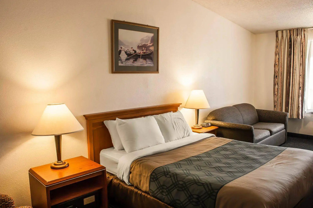 Econo Lodge Inn & Suites Hoquiam