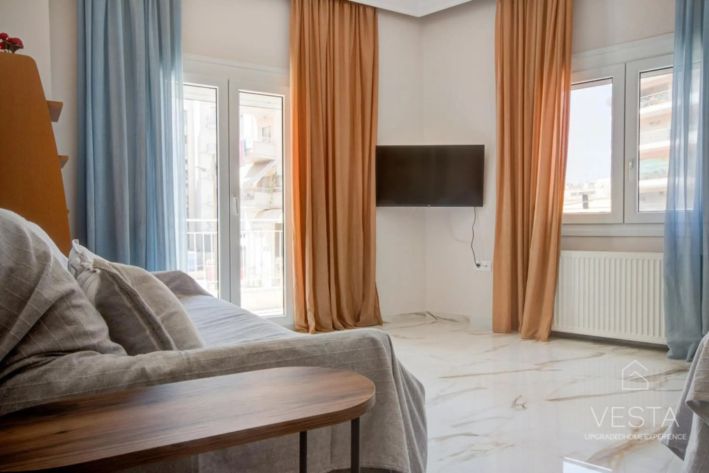 SunRay City Apartment, Vesta Philoxenia