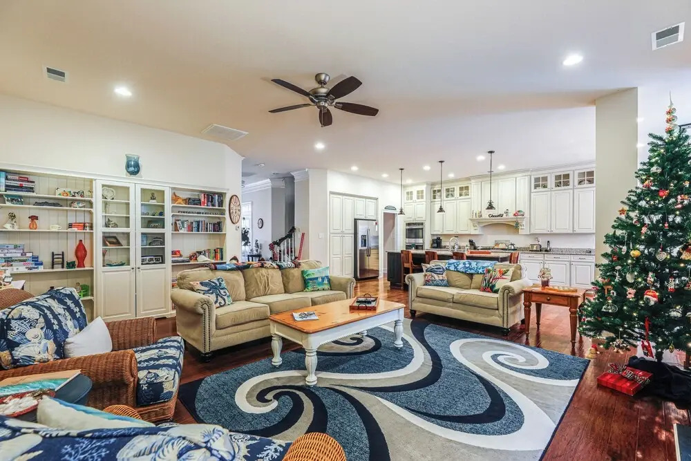 Shuttle to Beach: Shore Thing Home in Ocean View