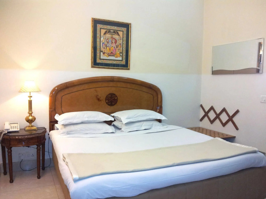 Bajaj Indian Home Stay