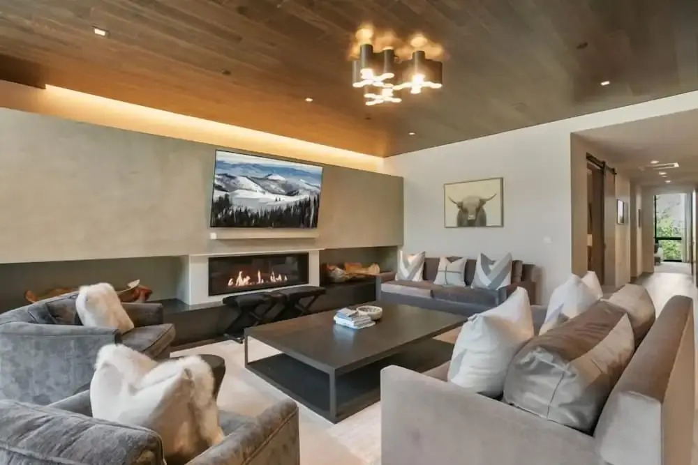 203 - Three Bedroom Condo Deluxe One Empire Pass by Deer Valley Resort