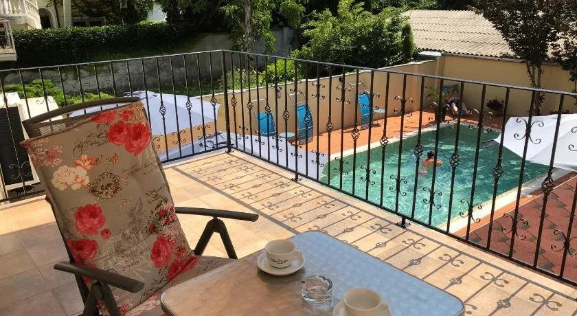 Mosoly Apartman