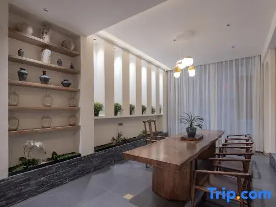 Yan Qi courtyard light luxury residential quarters
