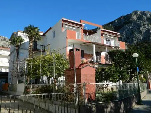 Apartments Ivan Z