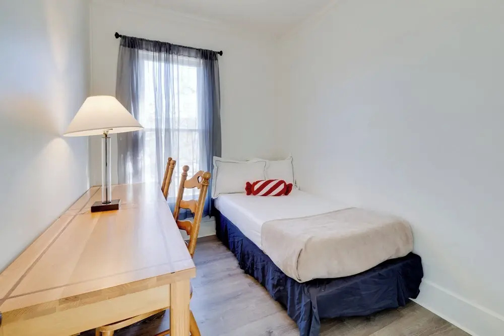 Walk to Beach: Riverside Retreat in Seaside!