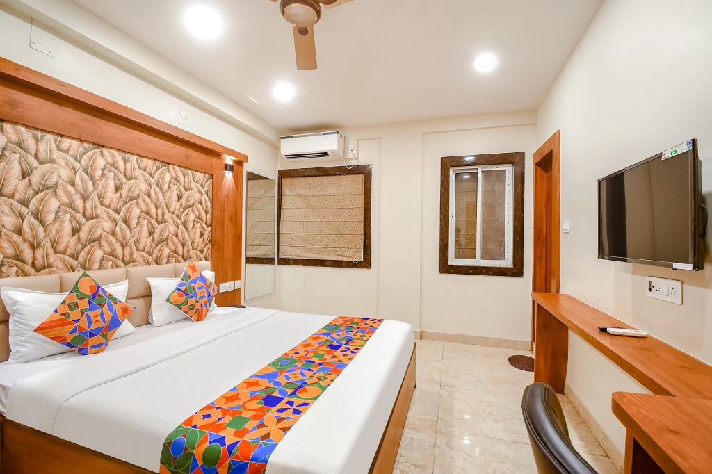 FabHotel Dreamworld Residency - Nr Bisarjan Ghat