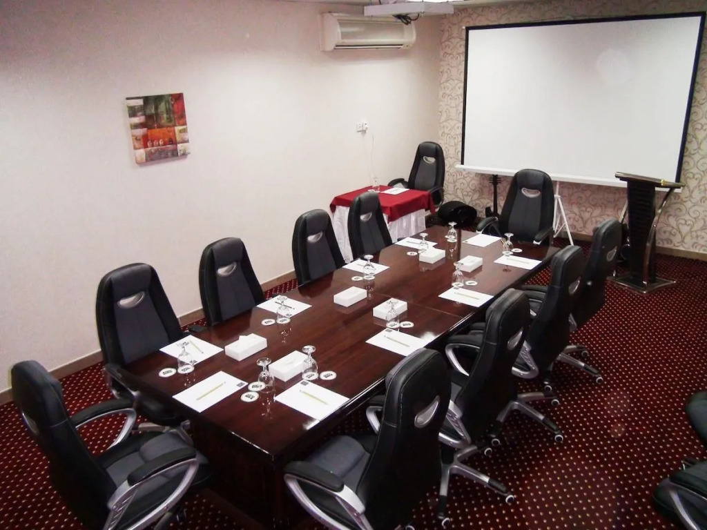 Corp Inn Deira