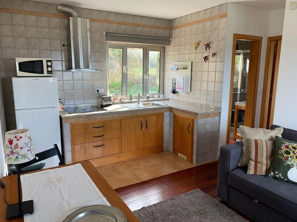 Remarkable 1-bed Apartment in Pousada, Braga