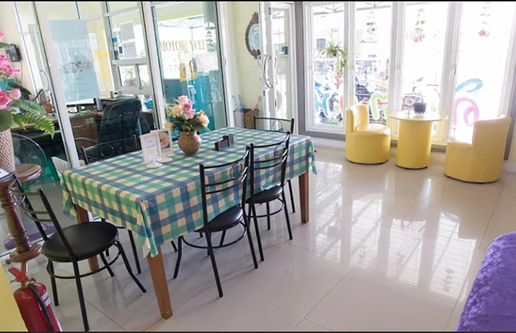 Lotus Suite Hua Hin