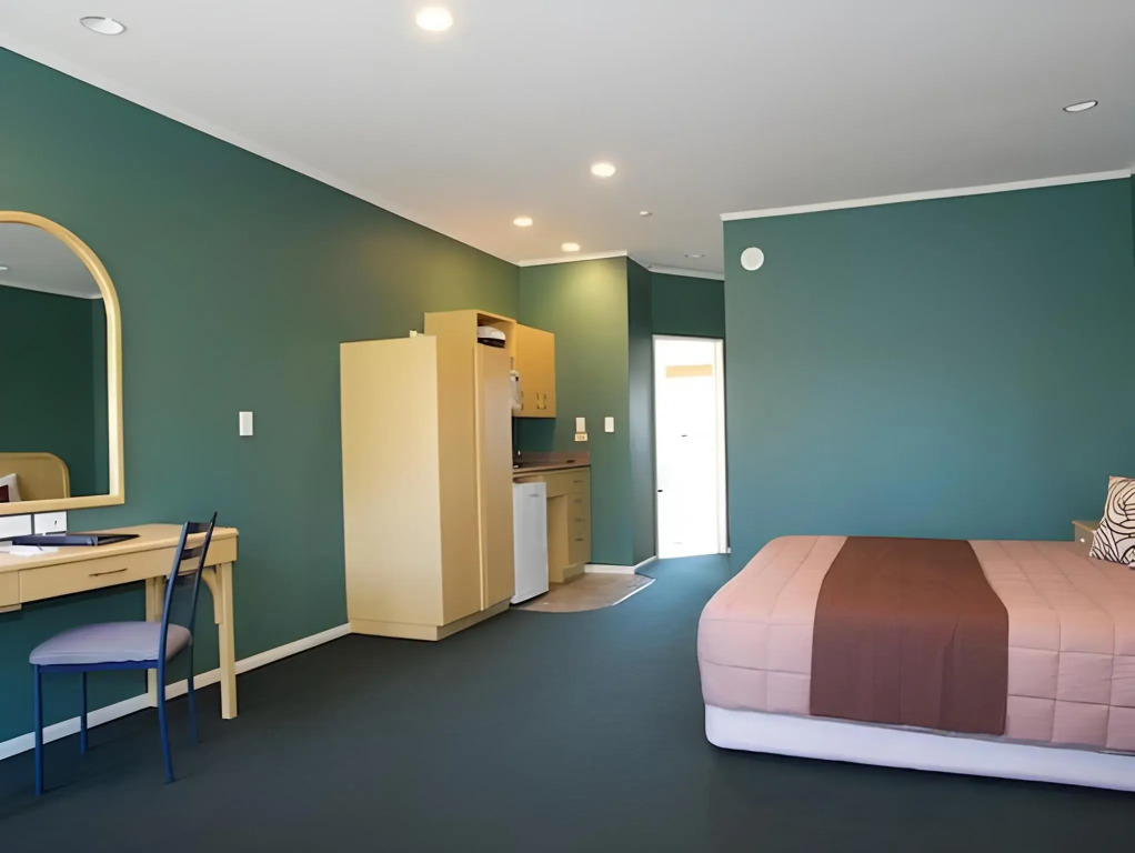 Village Motel