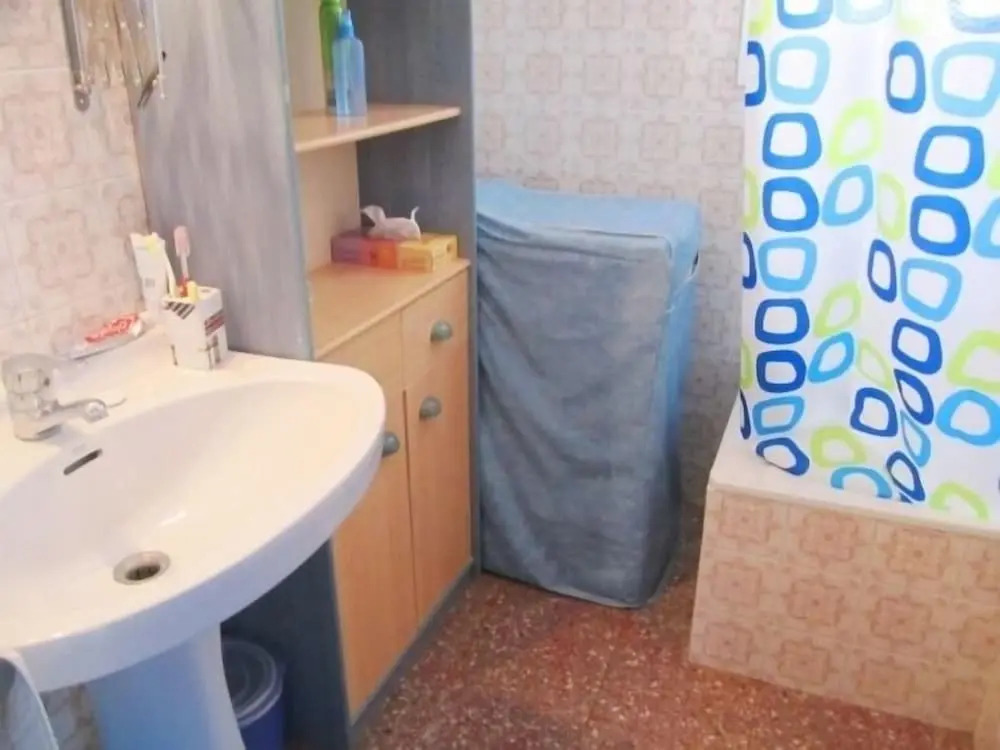 Apartment With sea Views in Llan?? - 1052