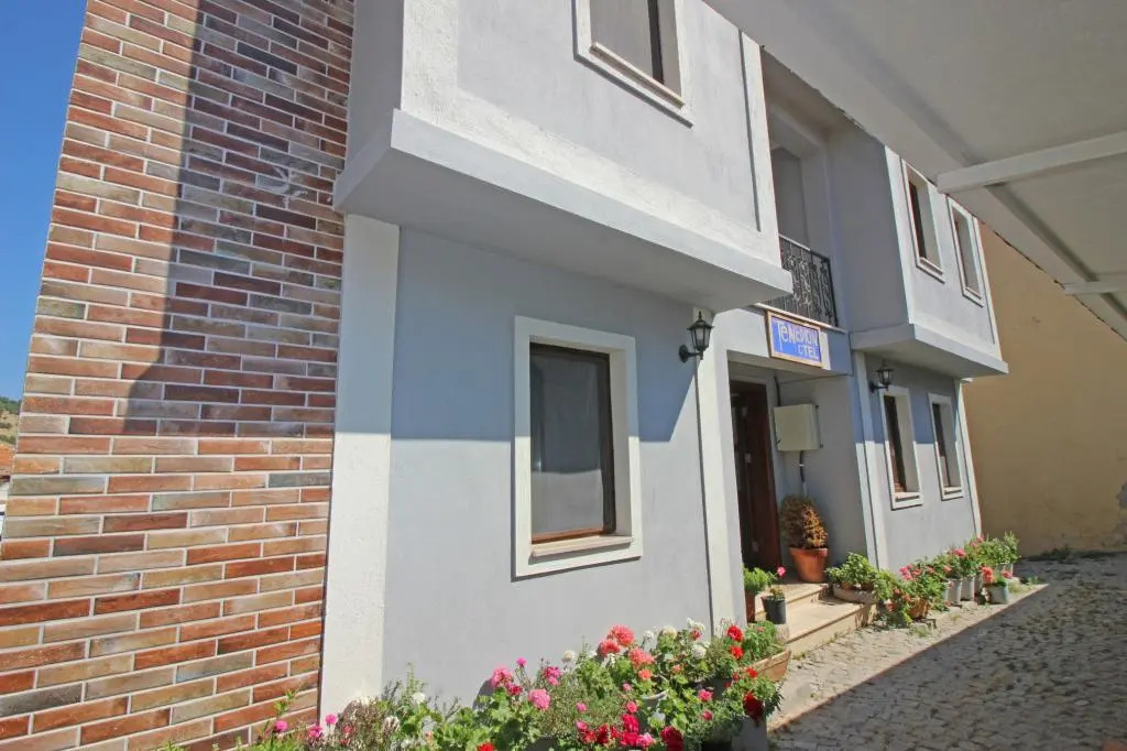 Tenedion Hotel