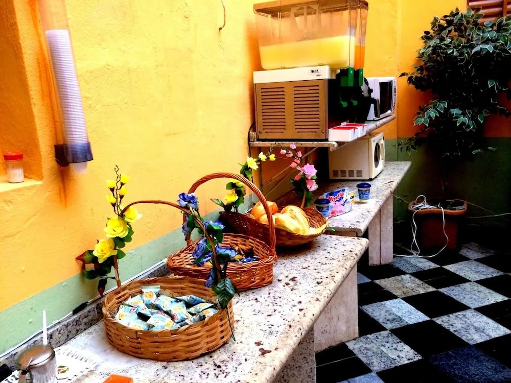 Wg Plaza Hotel Econômico