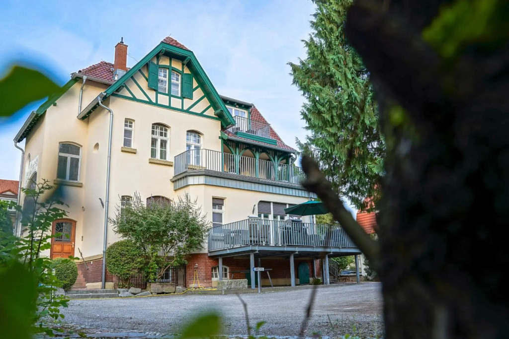Traumhaft wohnen in Jugendstilvilla