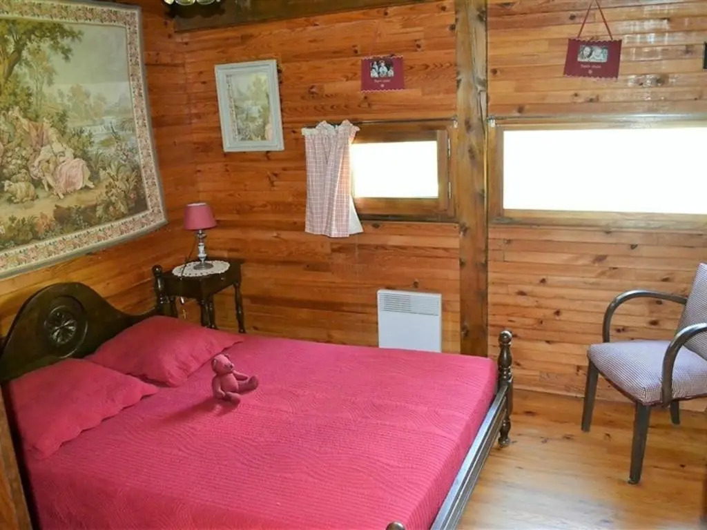 Mont-Dore: Chalet 3 chambres, parking, terrasse, proche pistes - FR-1-415-57
