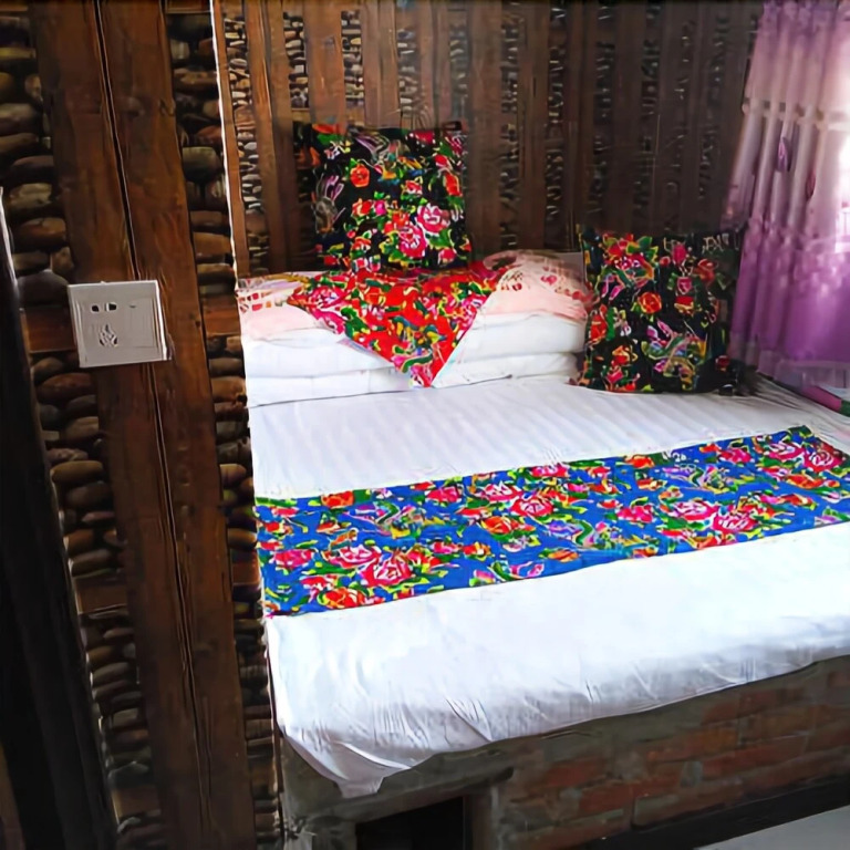 Wuchang Xuegu Another Home Hotel
