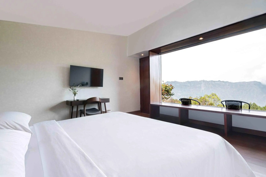 ARTOTEL Cabin Bromo