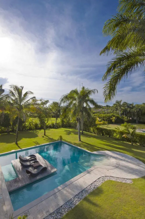 Spectacular Villa In Paradise