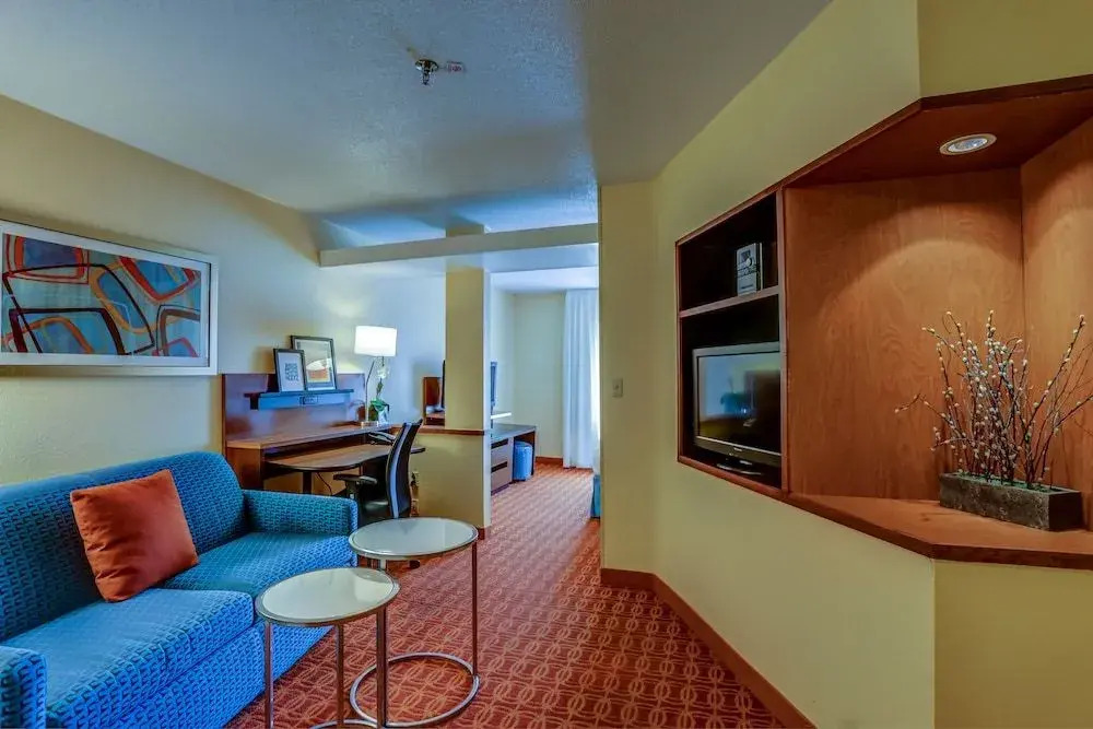 Fairfield Inn & Suites By Marriott Memphis