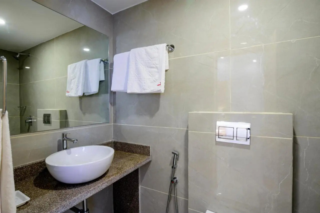 De Lagom Comforts , Comfortable Rooms with Pool & Breakfast - Near Anjuna Beach