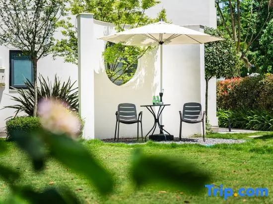Guiyin Qingcheng Villa · Valley Garden Private Hot Spring Detached Villa