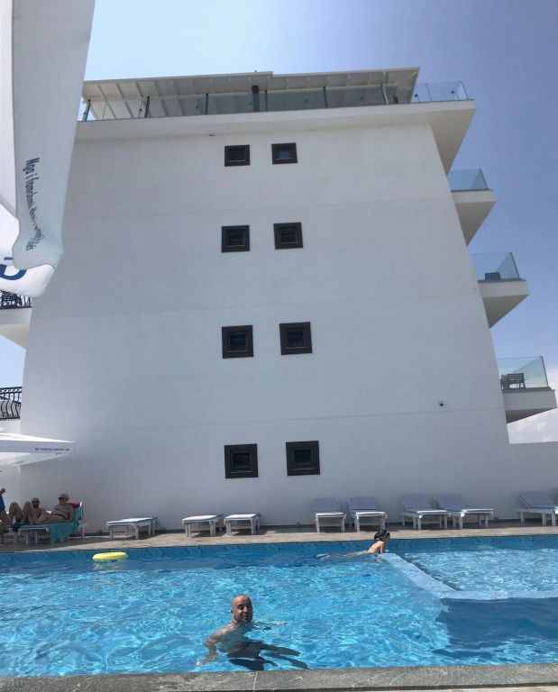 Bianco Hotel