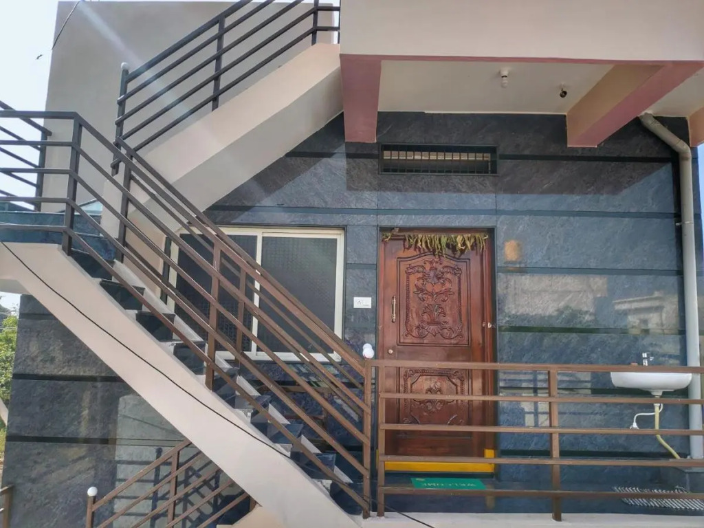 Vijayanagara Home Stay