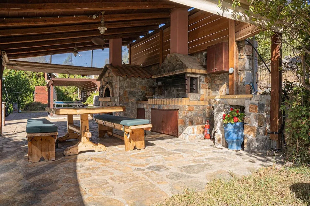 Iris Stone Built Villa