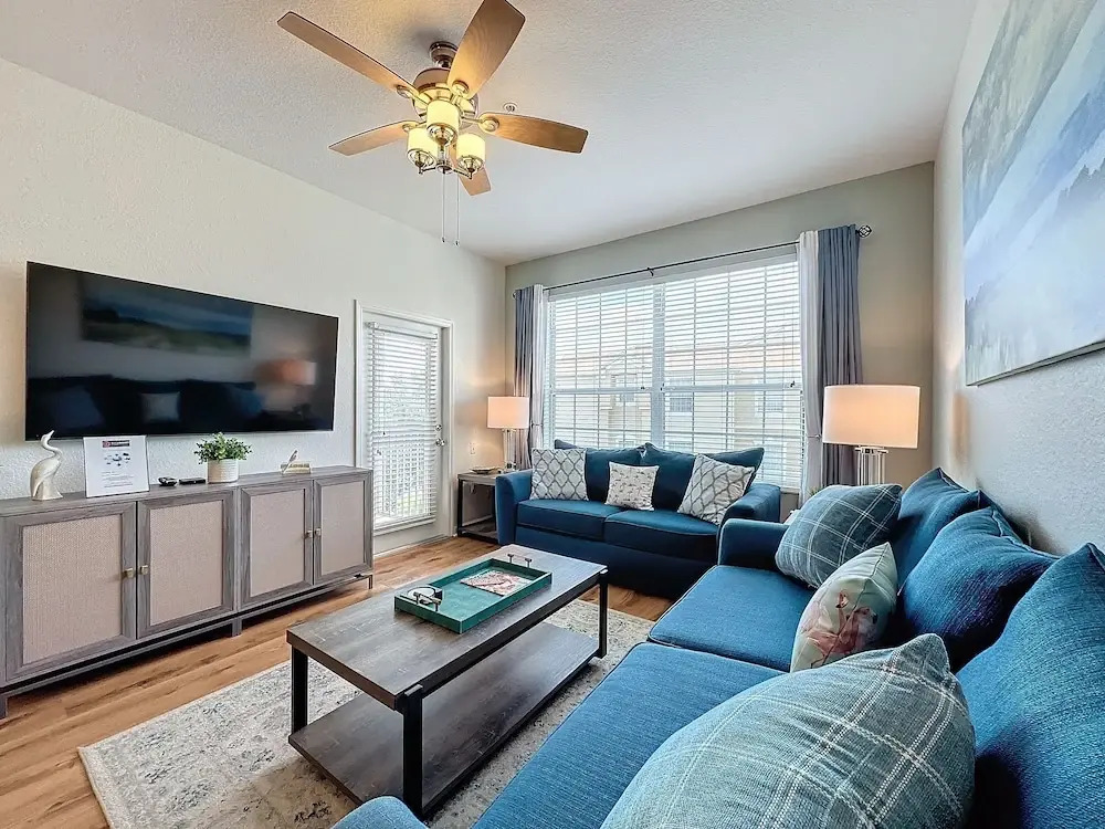 Summer Dreams 3 Bed Condo in Windsor Hills
