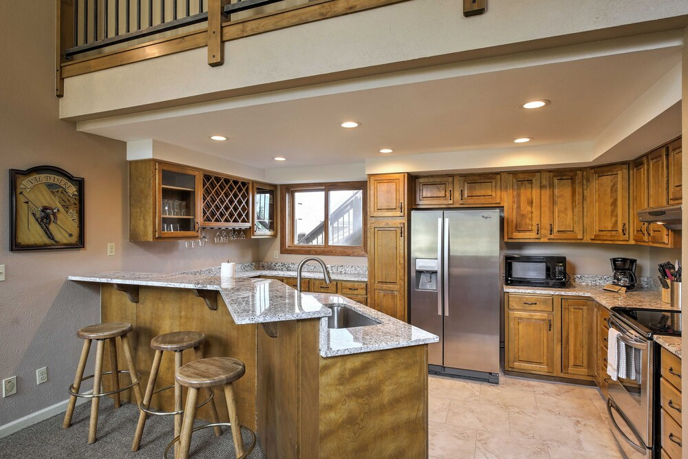 Half-mi to Copper Mtn Slopes: Frisco Unit w/ Loft
