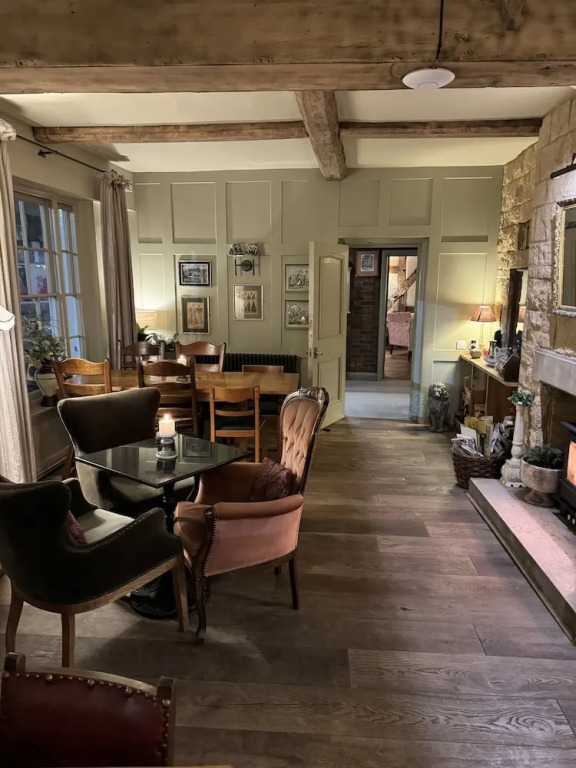 The White Lion Hotel