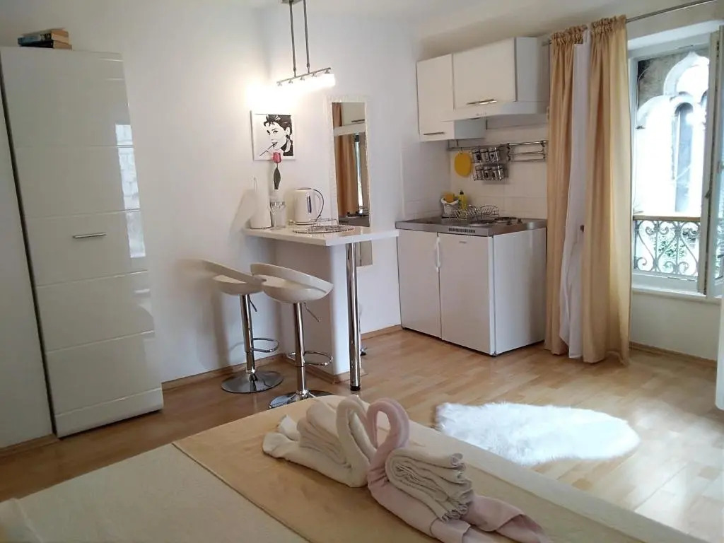 Private Apartments In Diocletians Palace