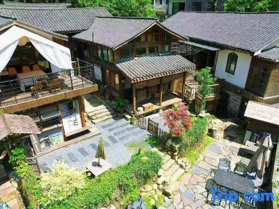 Huidu Yishe · Panxi Homestay (Meiling Shenlongtan)