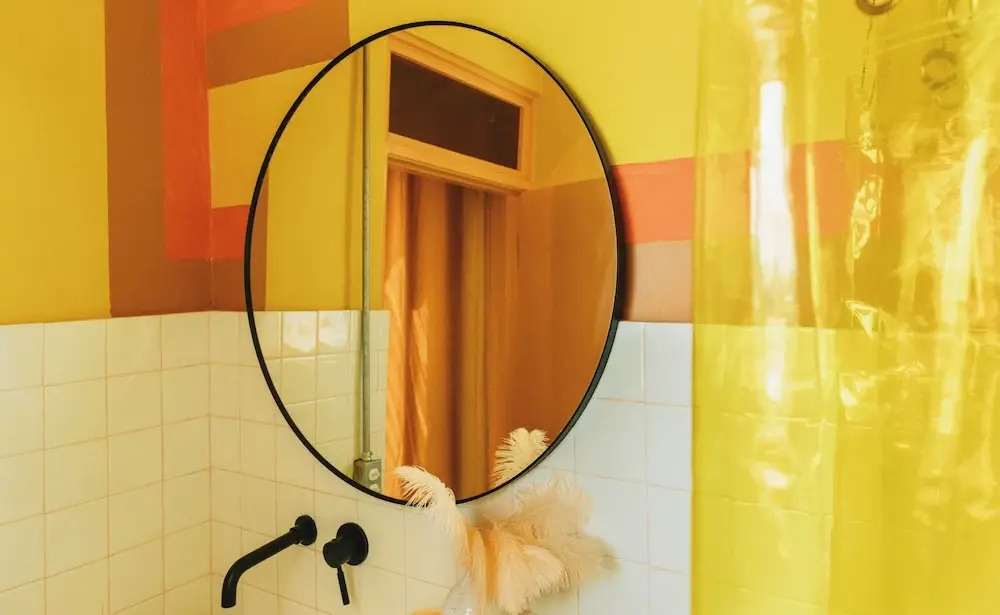 MOOD HAUS by DW - 70s Retro Stays