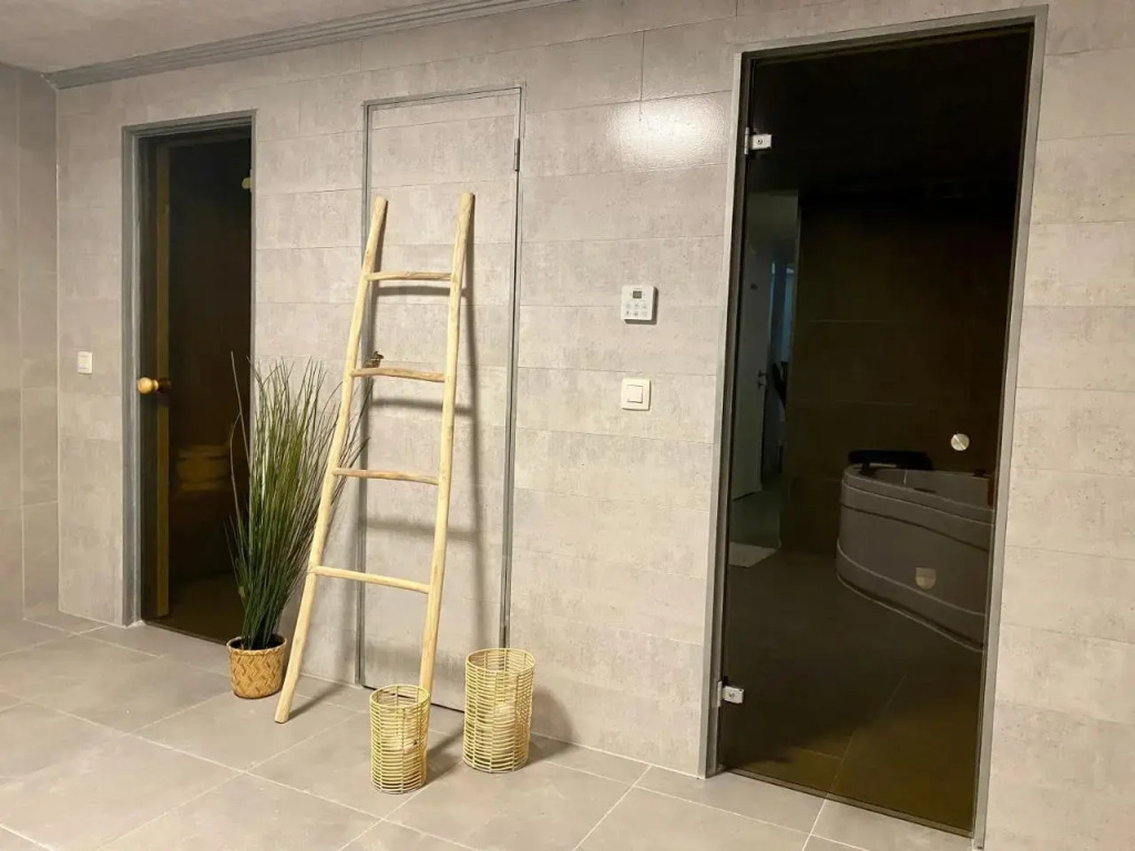 Superbe Logement Pres de Bruxelles Avec SPA Prive